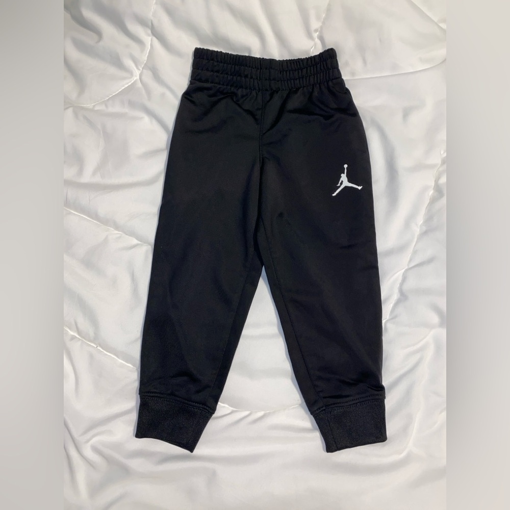 Kids Jordan Black Jogger Pants